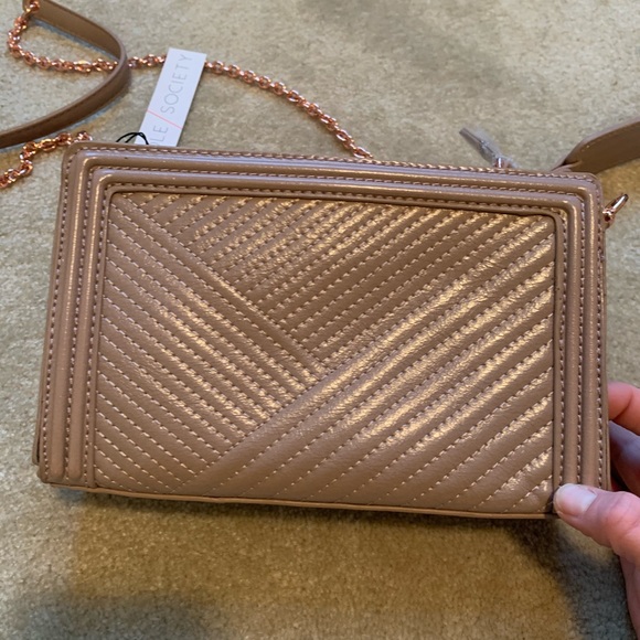 Sole Society Aisln crossbody - Picture 2 of 7